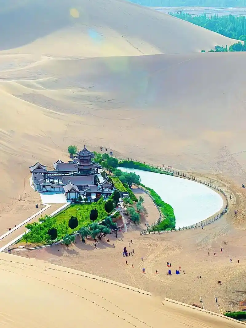 鸣沙山月牙泉国家aaaaa级旅游景区.鸣沙山月牙泉风景名胜区 - 抖音