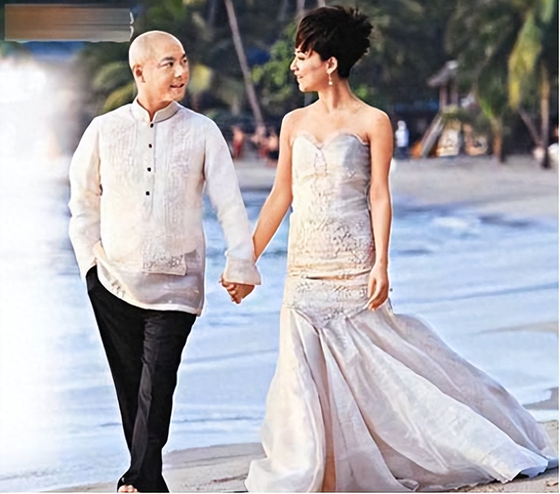 张茜裸婚嫁给张卫健,恩爱16年为什么却一直没生孩子?