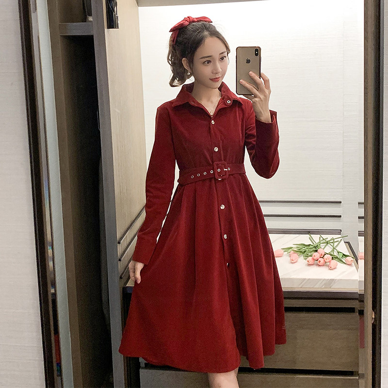 共826 件绯红大码女装相关商品