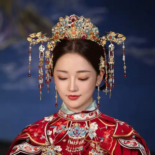 清宫大气皇后景泰蓝凤冠故宫清朝古典婚礼秀禾发饰