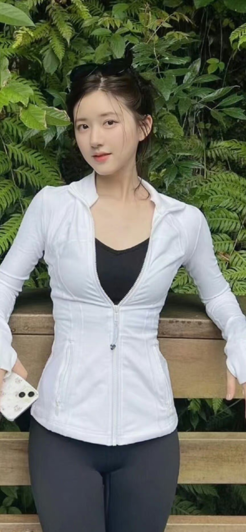 赵露思# 这有马甲线吗