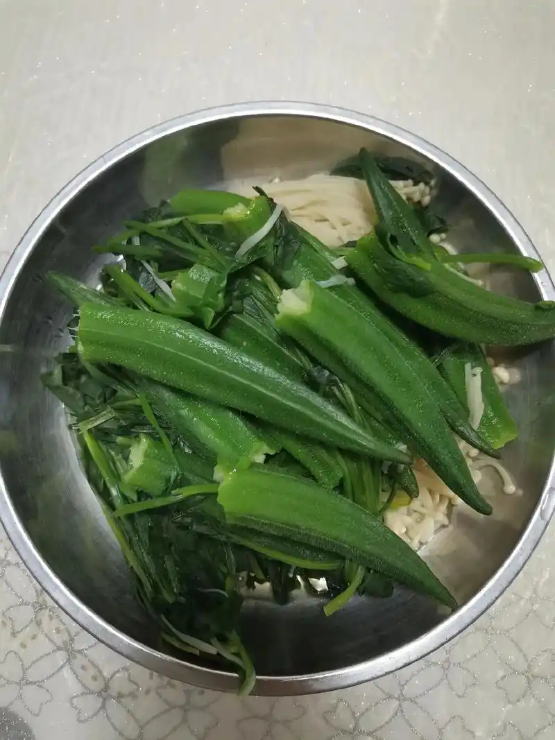 健康减肥饮食第三天,水煮青菜98坚持一个月试试能体重能降下来 - 抖