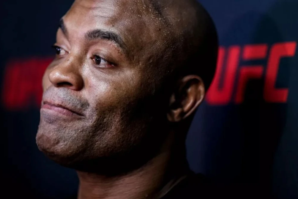 中量级十次冠军获得者蜘蛛席尔瓦被ufc扫地出门称还想战斗