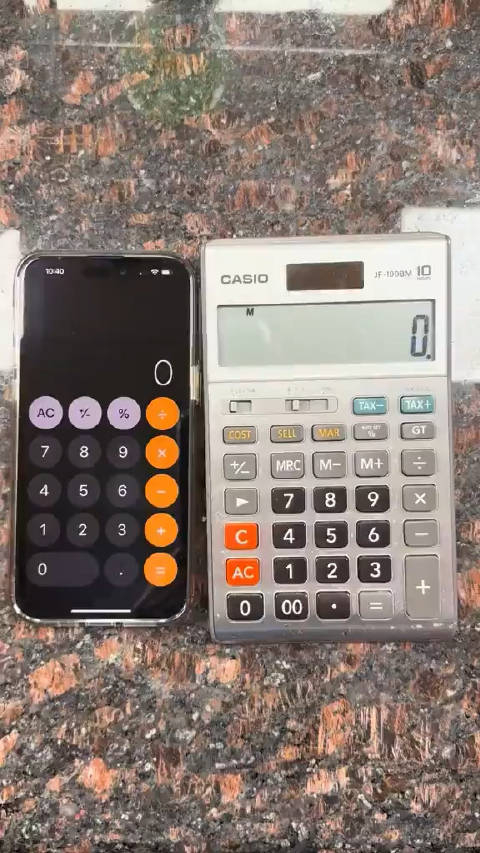 有趣04手机计算器和电子计算器算出来结果竟然不一样04