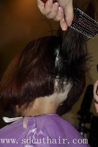 模特剃高脚bob深度02413