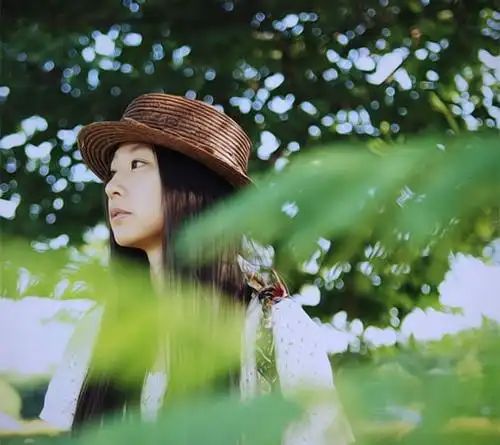 唯美图片淡雅的女生但已经无关爱情