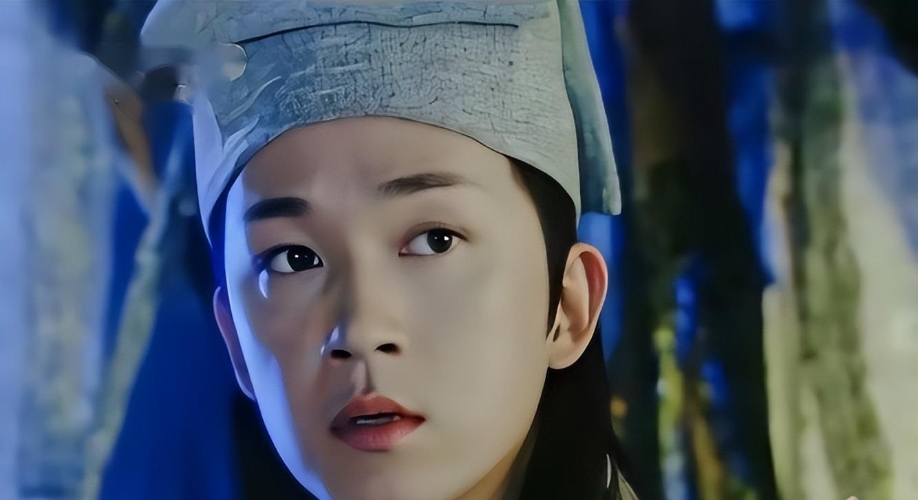 曾经帅得一塌糊涂,如今沦为油腻大叔,岁月这把"杀猪刀"太狠了_潘粤明