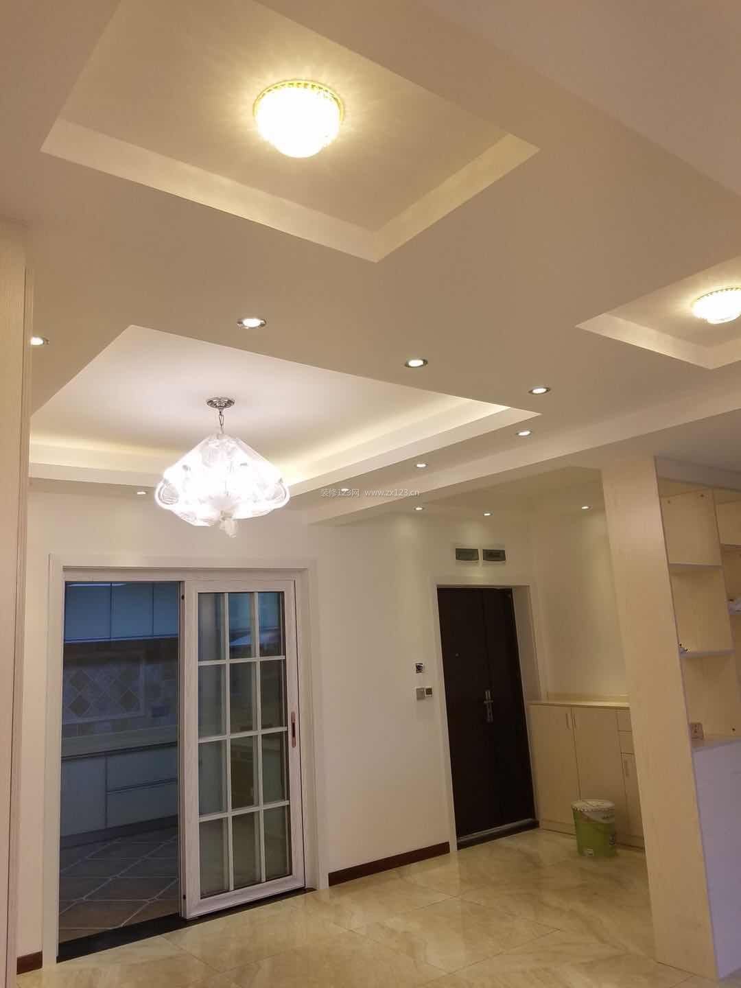 2018简单现代风格室内石膏板吊顶装修效果图