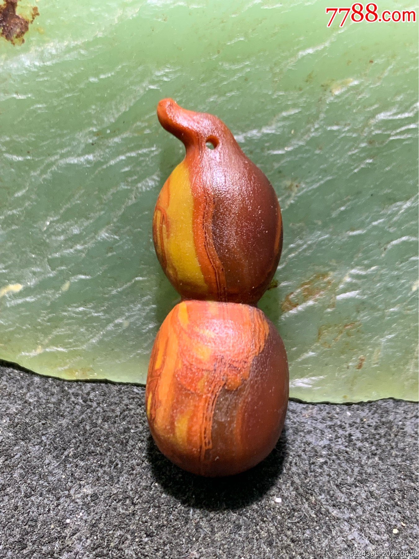 精美亚光战国红玛瑙葫芦吊坠一个