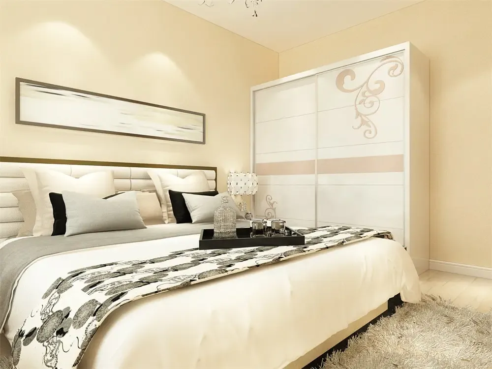 次卧室没有吊顶,墙面与客厅相同地面是浅色的木地板,边上是衣柜的位置