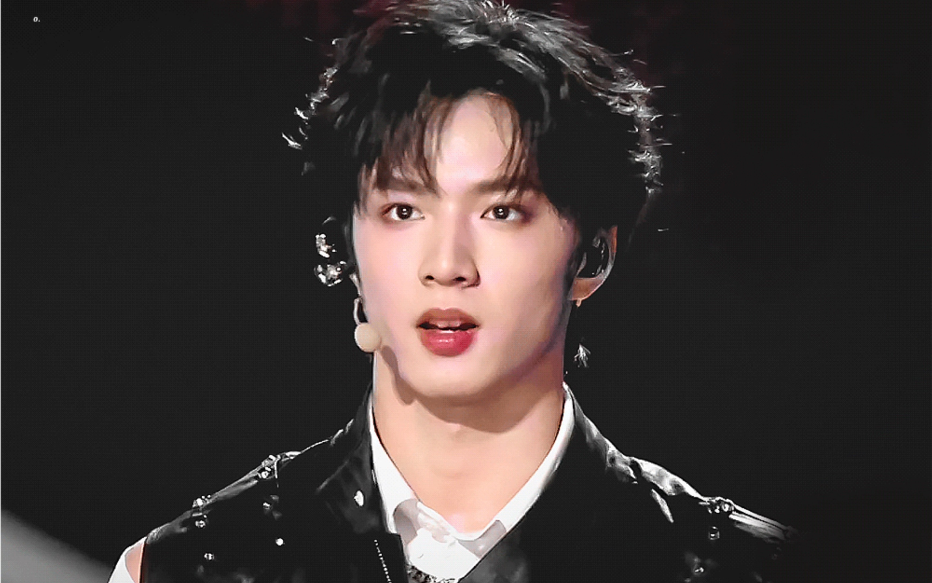 刘耀文 / 天生爱豆 刘耀文是舞台的神