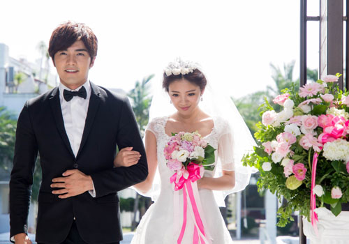 《真爱遇到他》安以轩嫁入豪门 养猪妹变拜金女