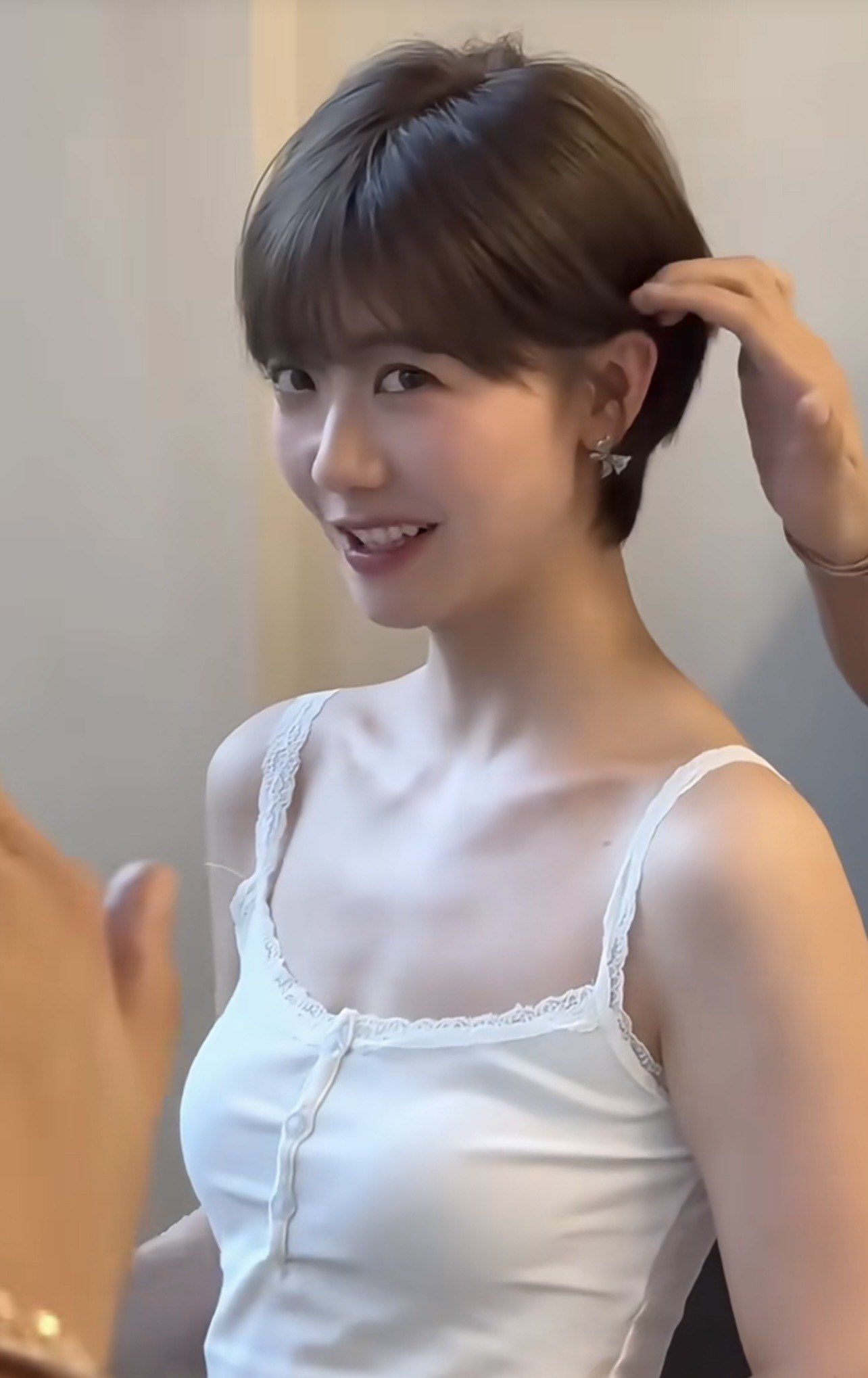 夏季清凉短发,你get了吗