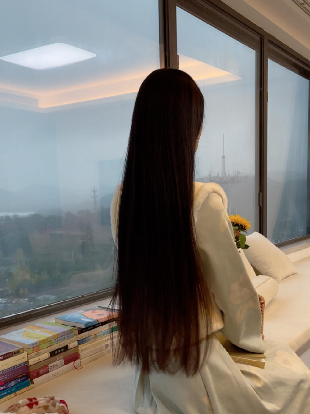 长发女孩背影好温柔～#今日发型  #长发  #黑长直