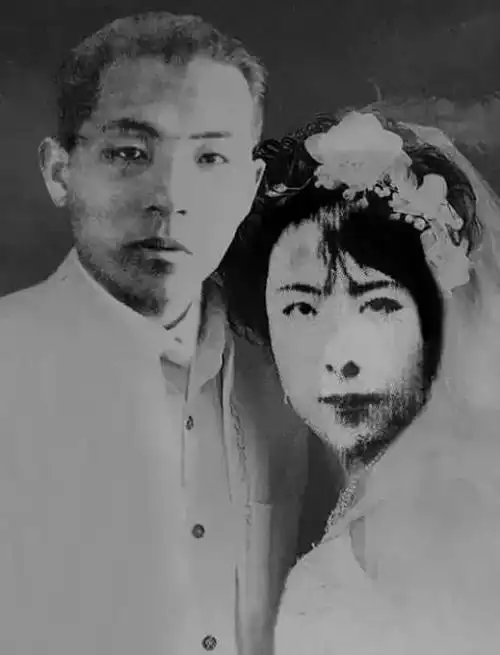 赵四小姐是张学良什么人(赵四小姐并不风流)(4)