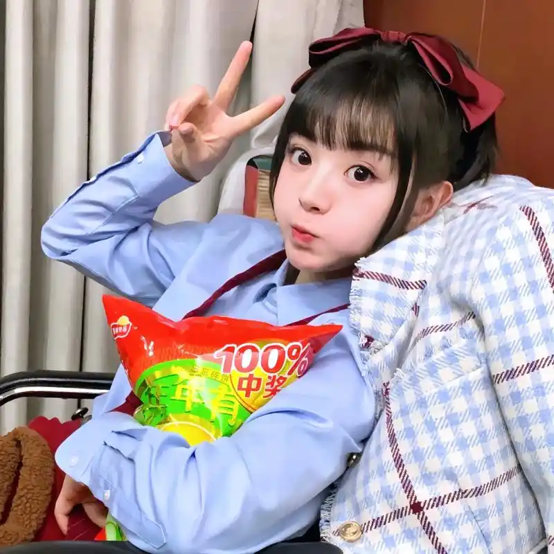 可爱小田.一组暖乎乎的秋冬头像分享 #田曦薇 #甜妹 #氛围 - 抖音