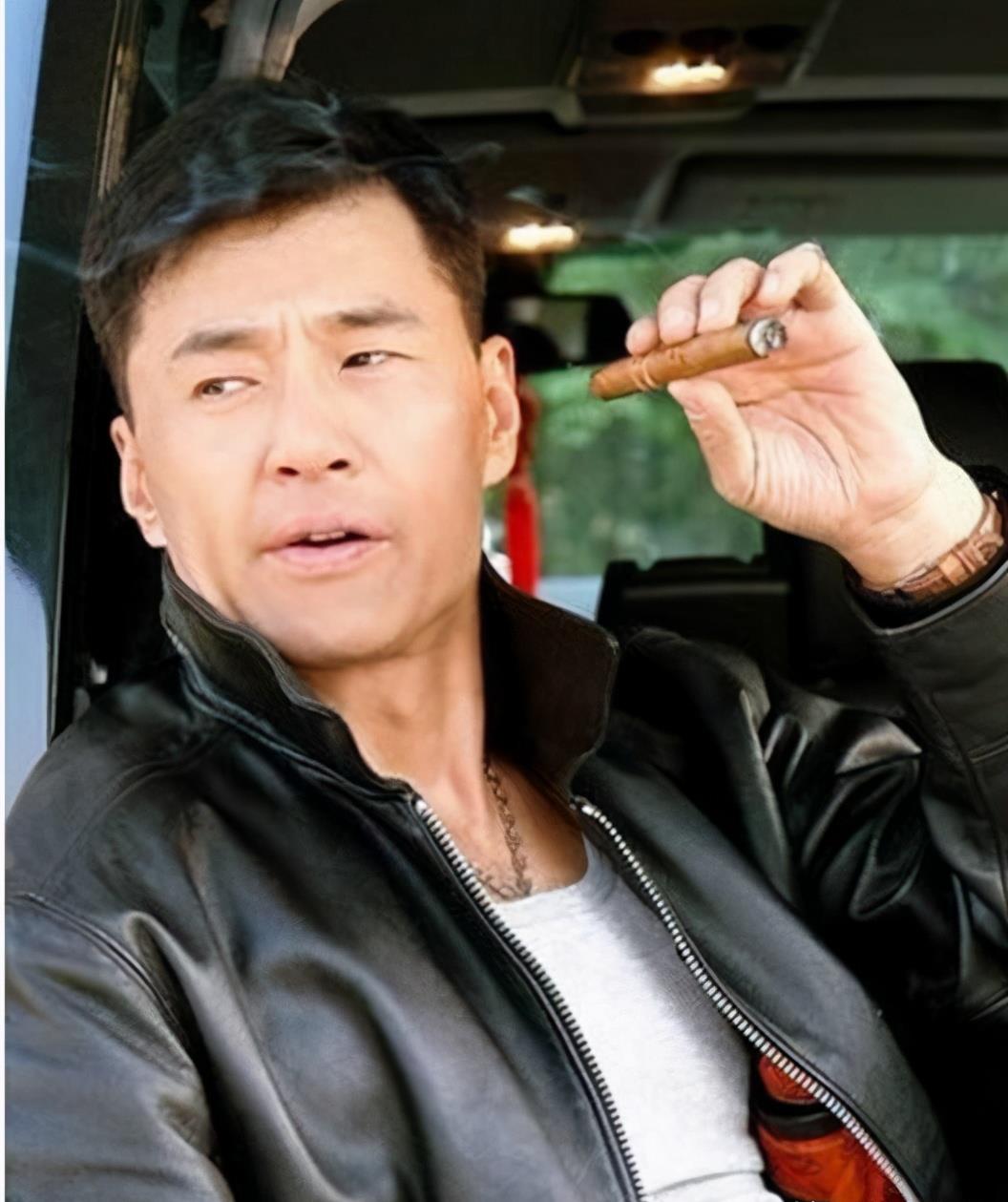 海岩儿子以前的照片(海岩儿子伴侣) - 海清儿子照片 - 实验室设备网