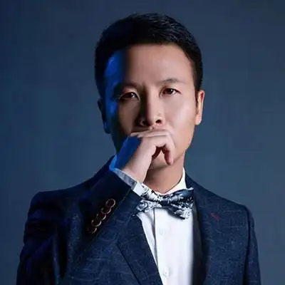 张浩个人资料 - 张浩身高/体重/年龄/图片 - 星爪时尚网