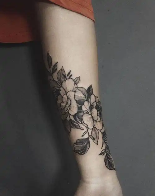 手臂素花纹身图片_手部手臂点刺纹身图案