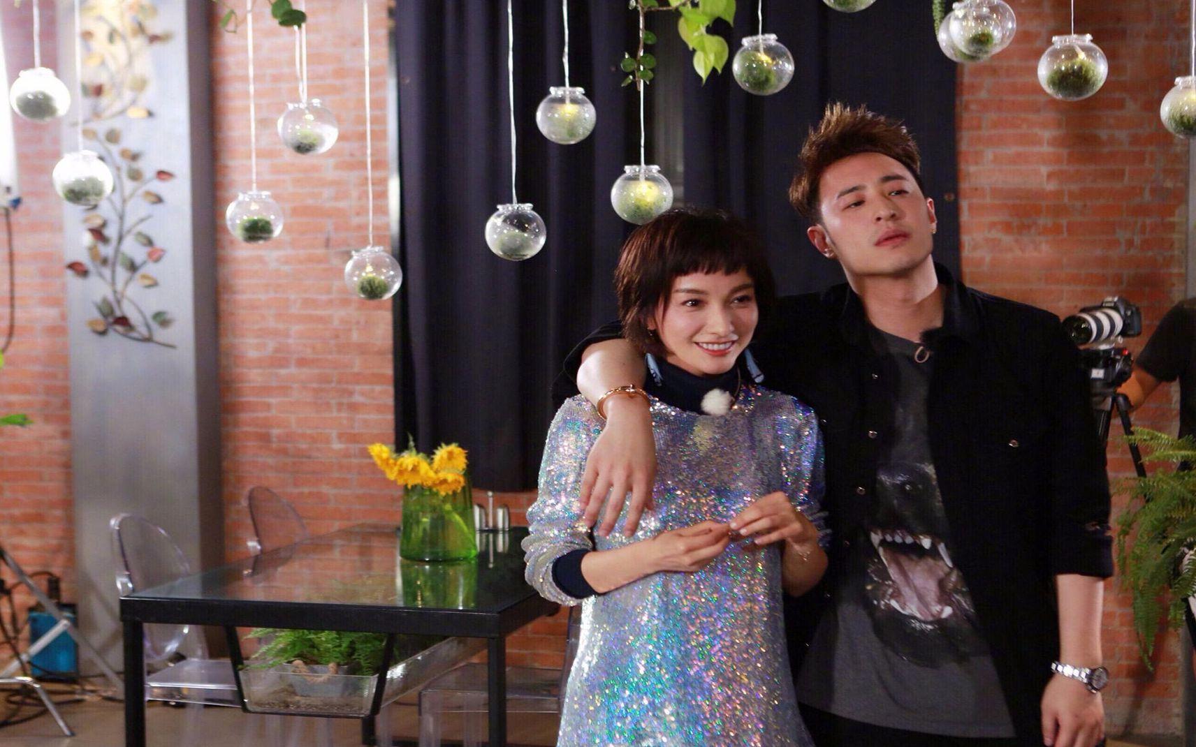 潘玮柏欺骗粉丝?官宣结婚后吴昕大方送祝福,无尾熊cp全是假的