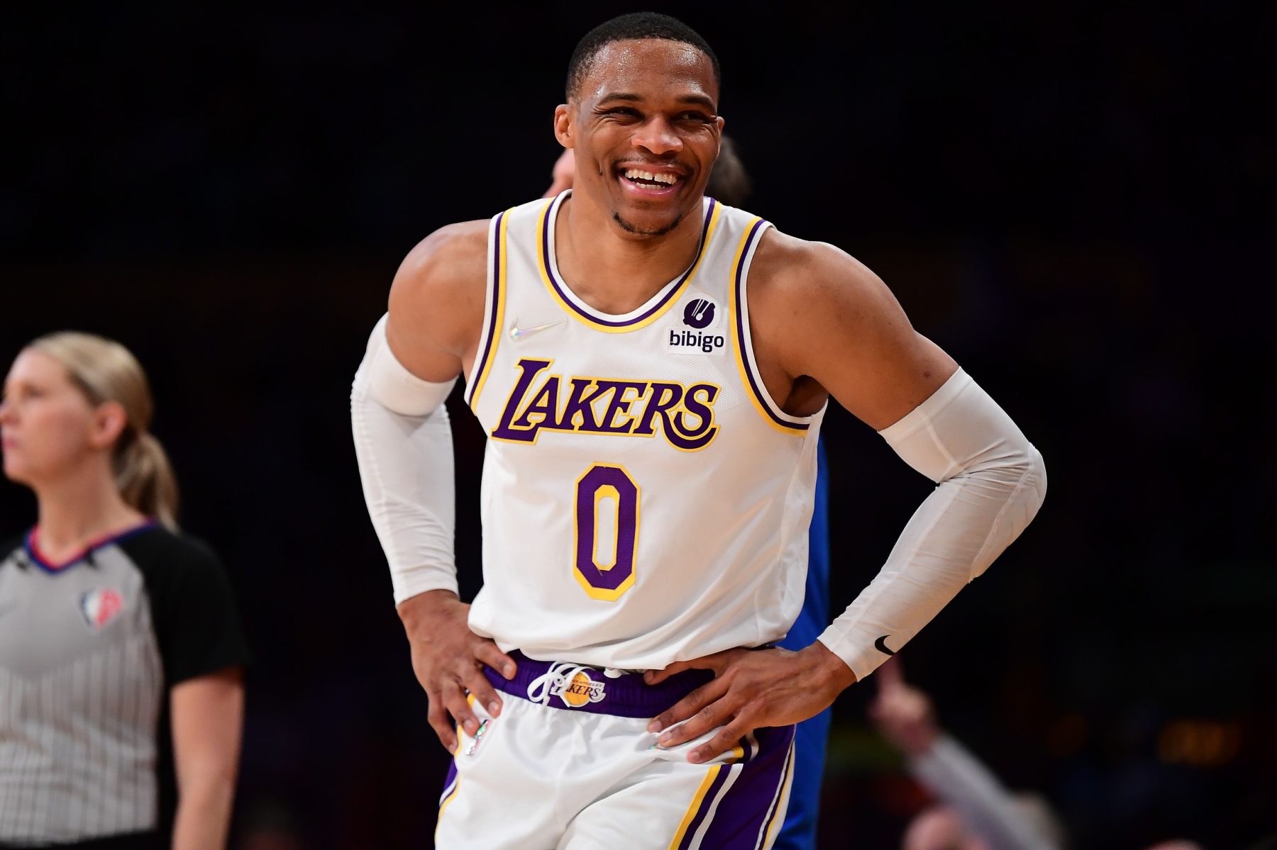 湖人不会搭上选秀权完成威少换沃尔的交易|湖人|拉塞尔·威斯布鲁克