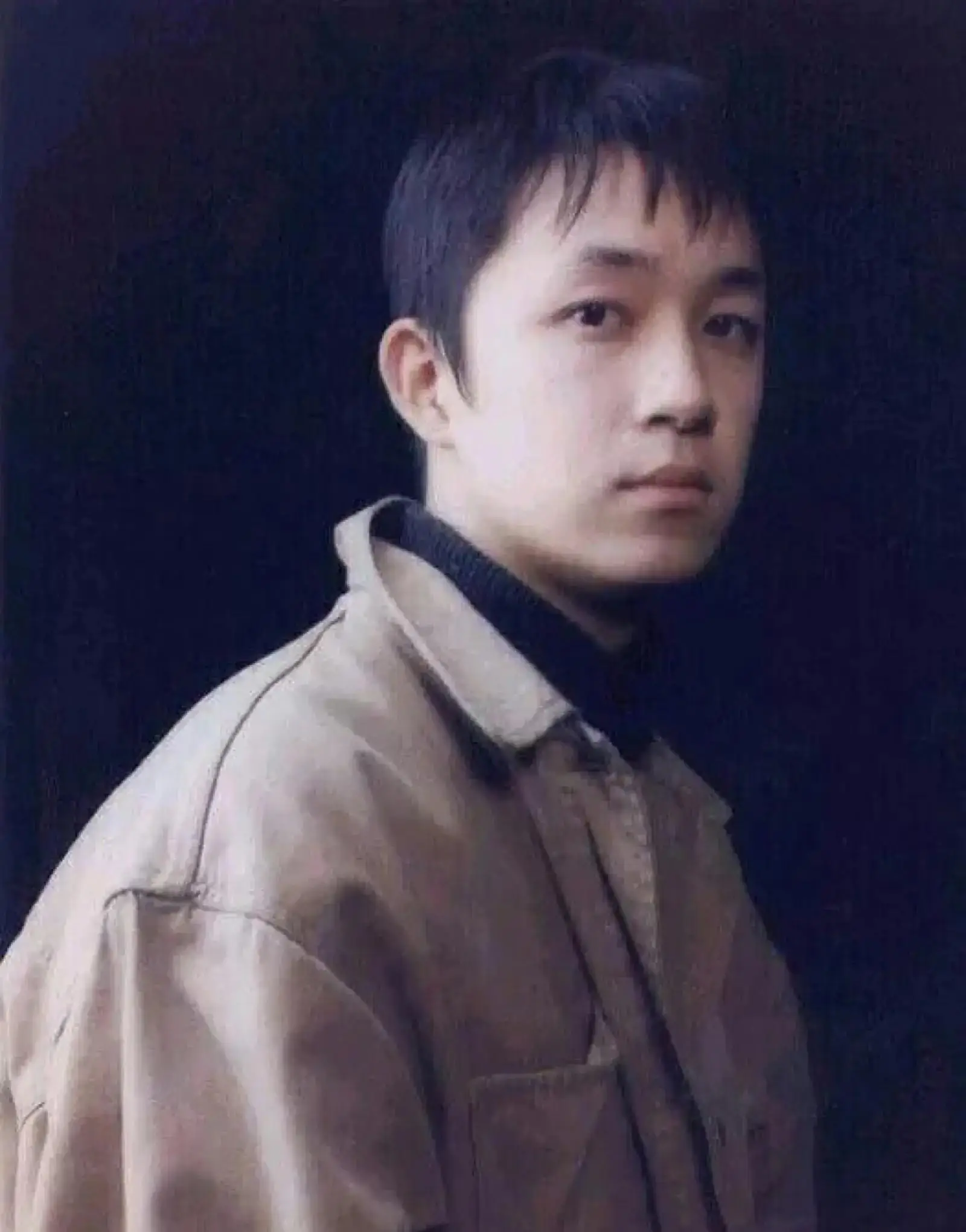 董洁的这个儿子,和他爸年轻时候比,不能说像,应该说一模一样_潘粤明