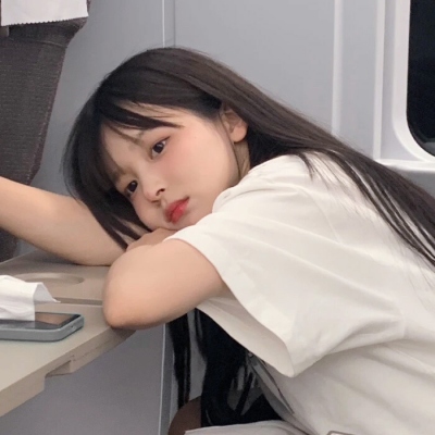 顾柒颖 ins风格个性真人女头_女生头像_我要个性网