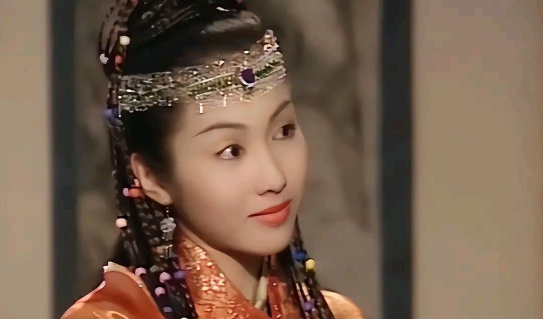 八卦娱乐明星# #黎姿# #赵敏# 《倚天屠龙记》赵敏