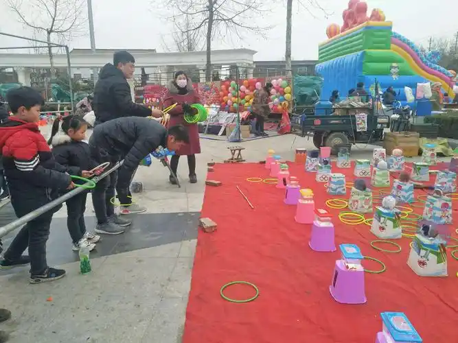 春节娱乐活动——套圈