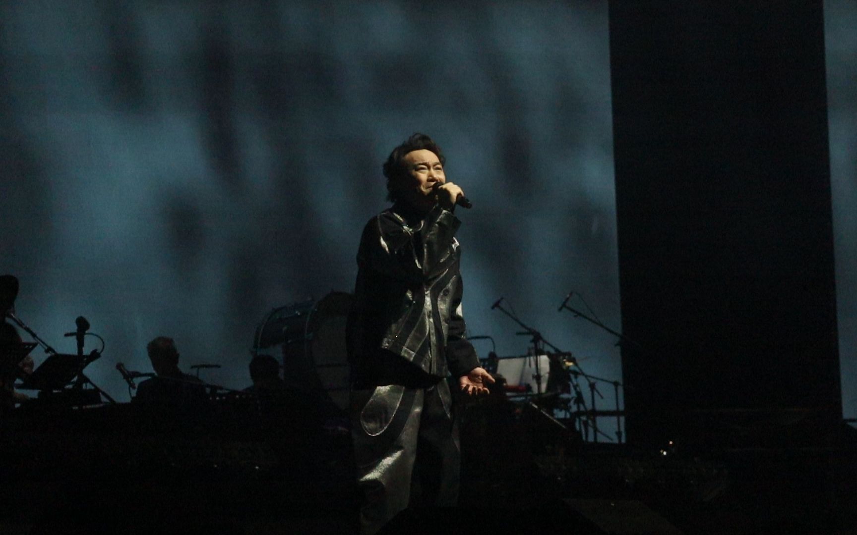 终于圆梦 | 陈奕迅fear&dreams上海站11.