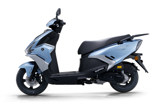 125踏板摩托车配置天花板,全车led光源,液晶仪表,前后盘刹,无声启动,