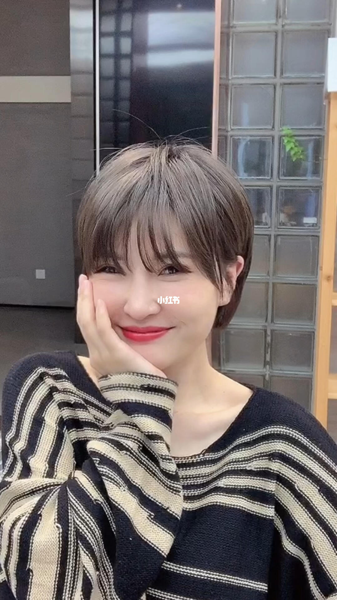 超减龄显脸小的短发