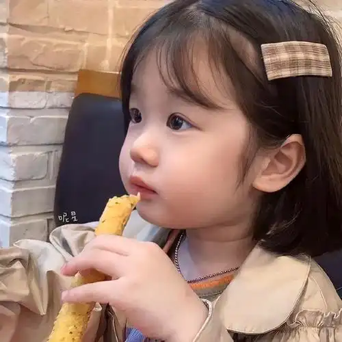 想要这个小女孩的头像