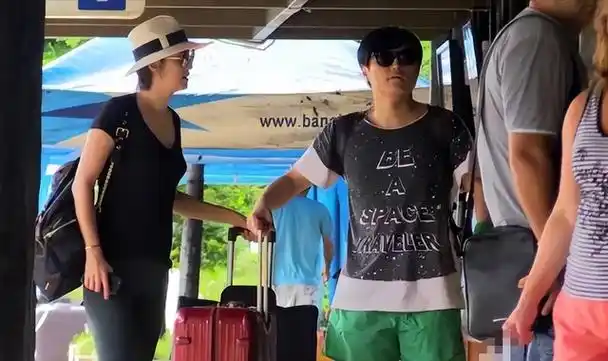 小宋佳简历 资料个人 老公,"性情女神"小宋佳快意情史,与她爱的四个