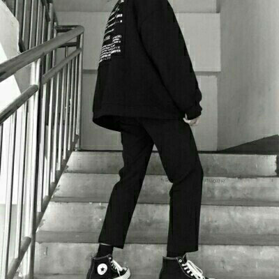 标签:男生头像,帅哥,超酷