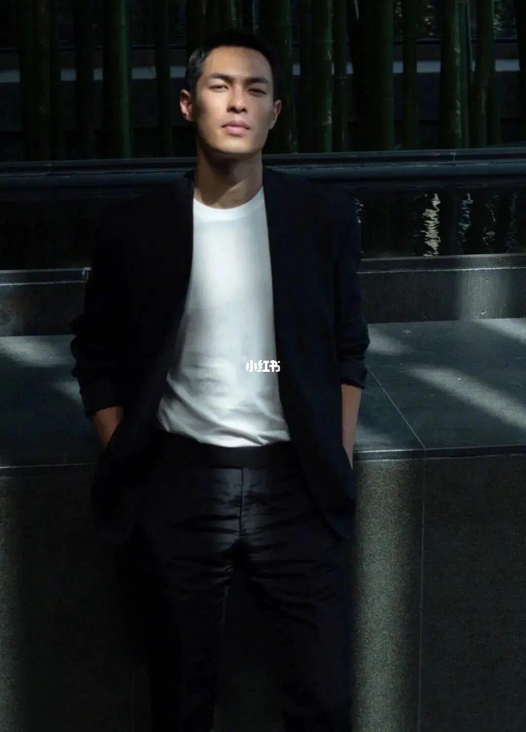 鲜肉  #肌肉  #学游泳  #在家做泰国菜  #男士护肤指南