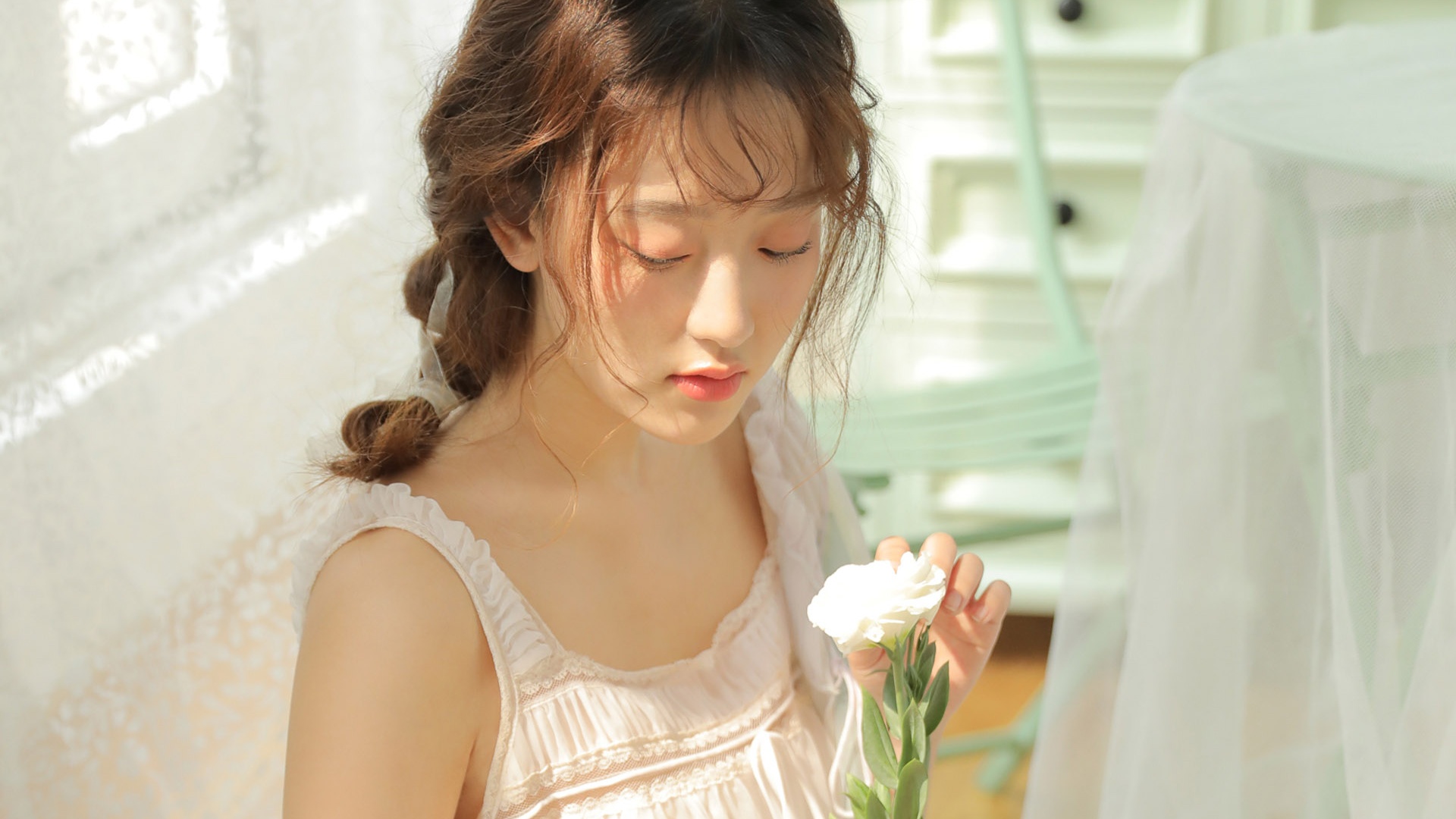 白纱唯美女生高清桌面壁纸壁纸2