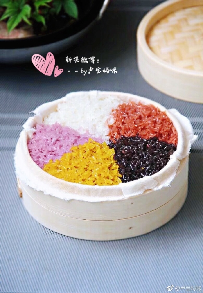五色糯米饭,是我们壮族人民农历三月三都要. 来自卢宝妈咪 - 微博