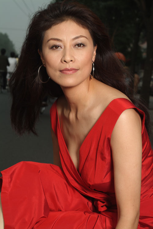 资料图片演员岳红精美写真20