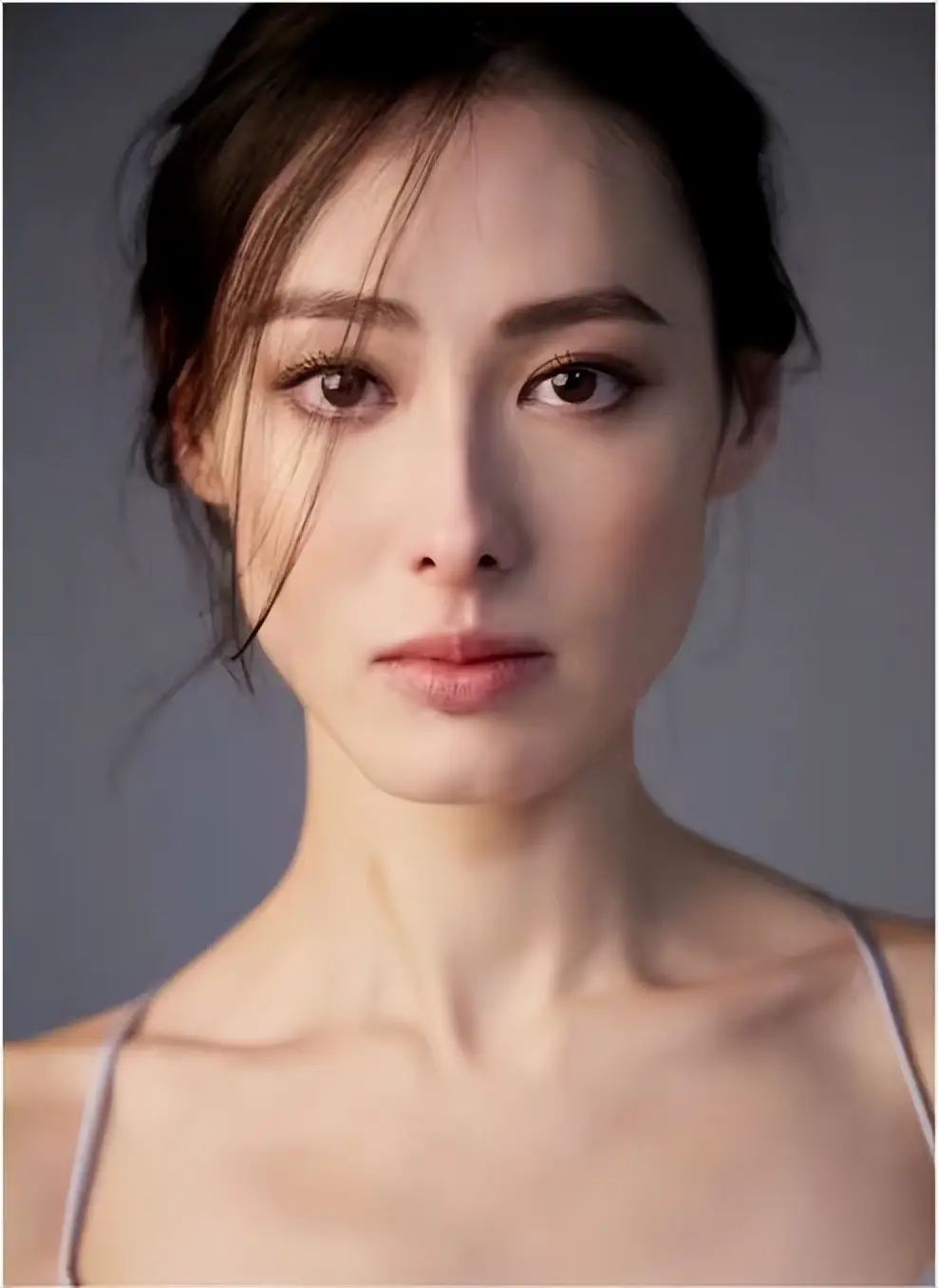 梁洛施首谈分手原因,很傻很天真的她,是恋爱脑救了她_李泽楷_孩子