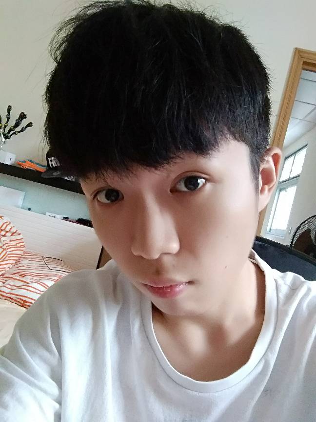 男生是不是单眼皮 比较好