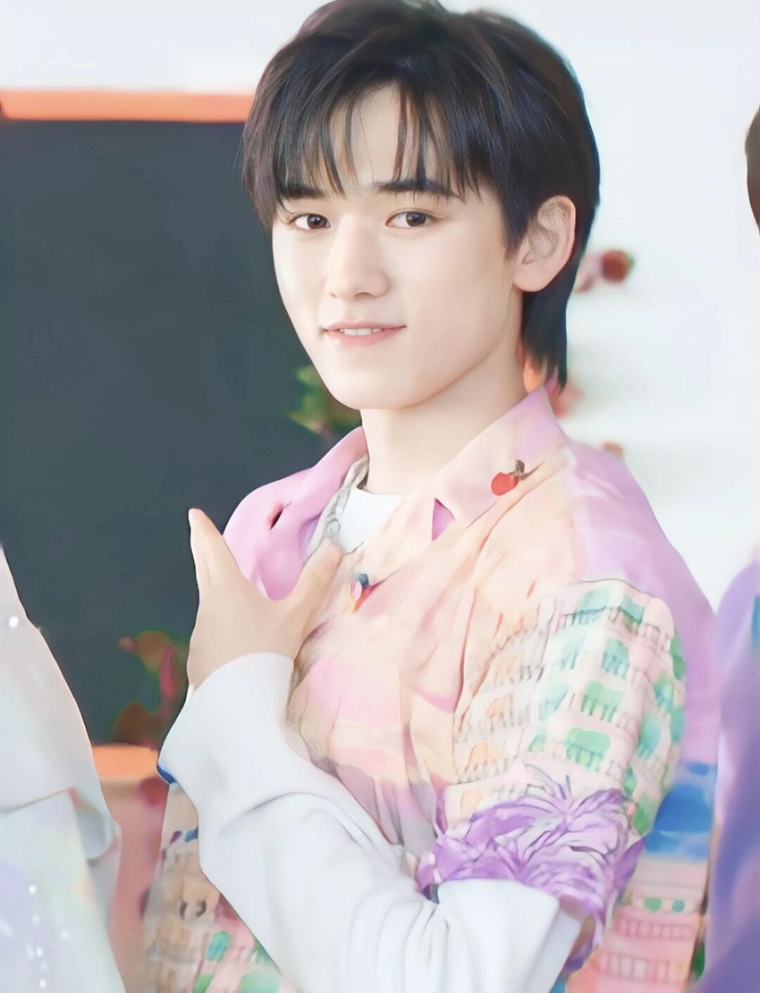 tnt时代少年团宋亚轩氛围感壁纸头像(一) tnt时代少年团宋亚轩氛围感