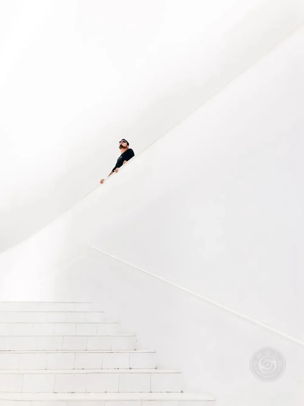 负空间构图,留白的艺术_腾讯新闻