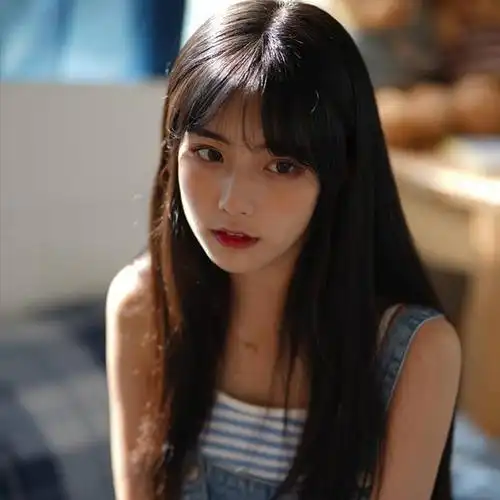 心情头像 >                 孤单颓废微信女生头像 上一组 上一张