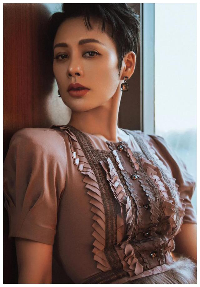 宁静风情万种,被演技耽搁的女高音,潇洒得让人羡慕|保罗|演技|婆婆