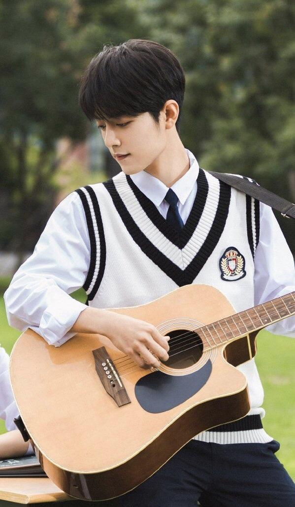 肖战清新校园学长风