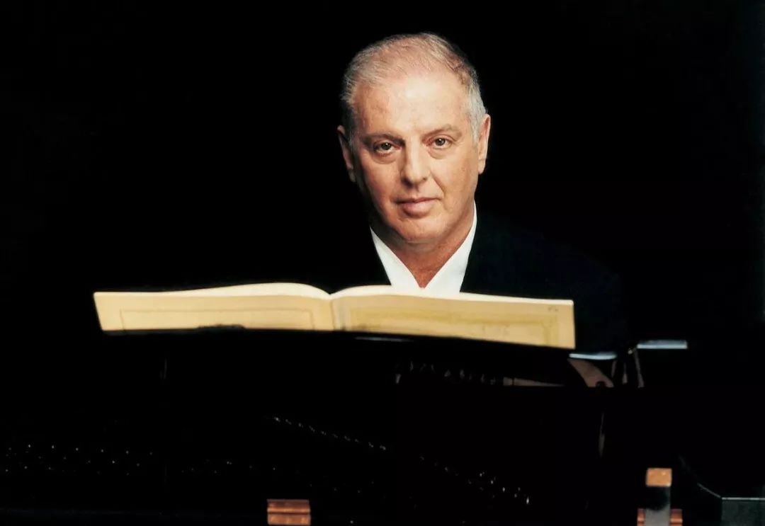 巴伦博伊姆教会我更合理地运用这些处理方式.