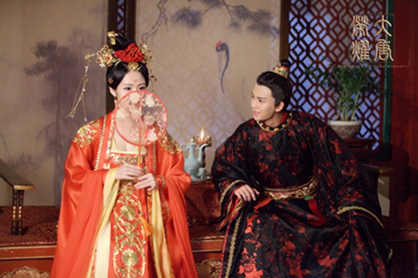 大唐荣耀汤晶媚大婚洞房被拒门外