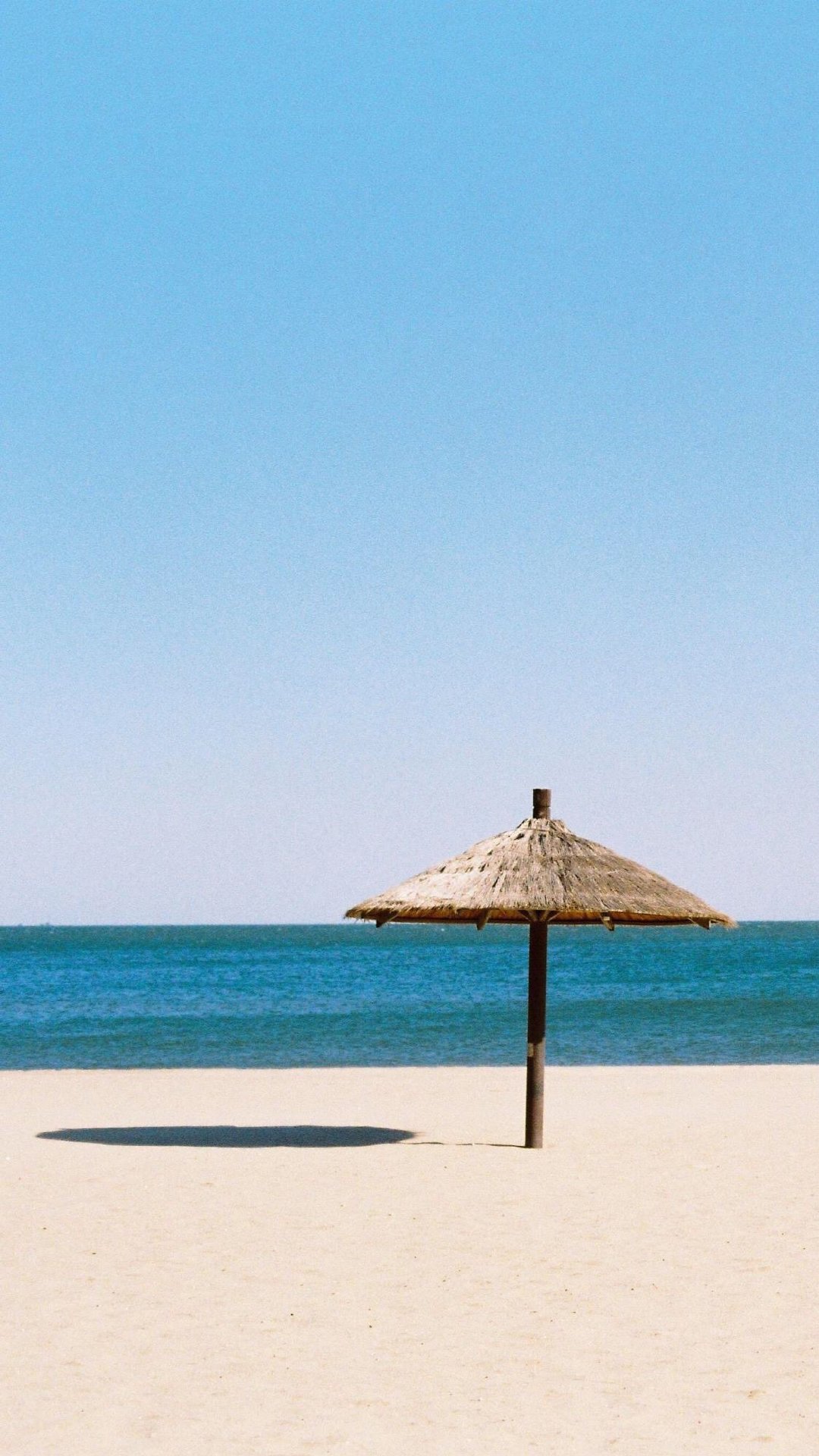 清新海边沙滩风景手机壁纸