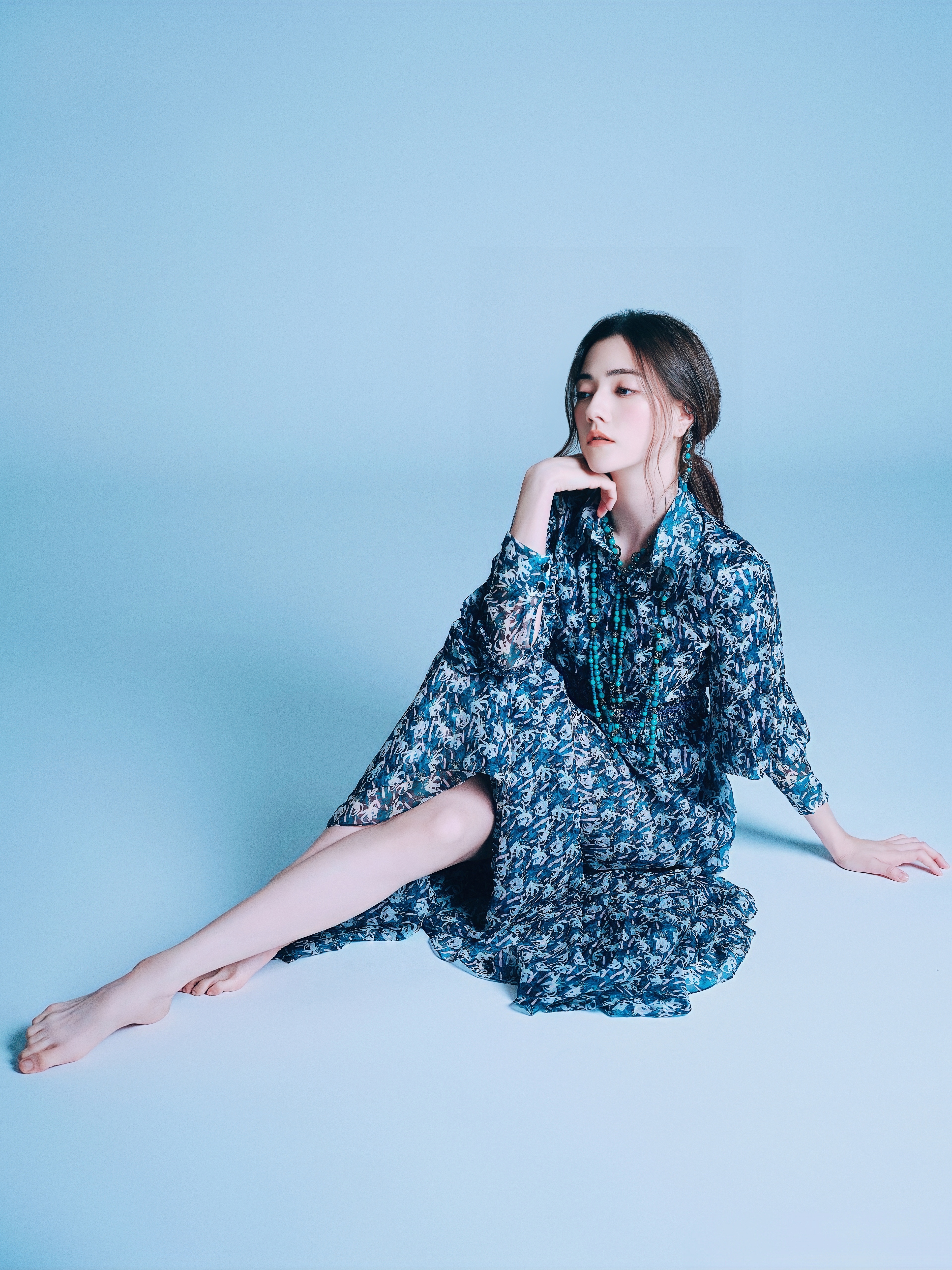 "妲己"娜然 | 这美腿,我是纣王我也爱她 女明星娜然饰演的妲己,深受